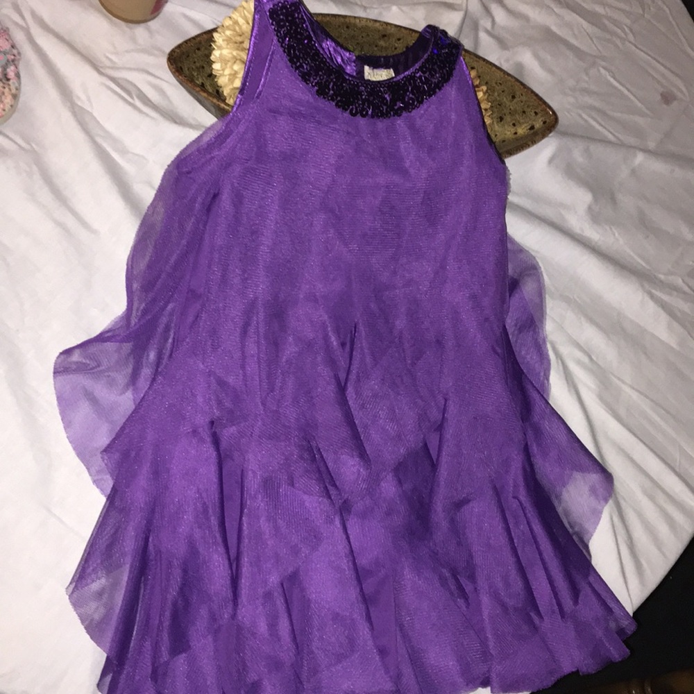 Pretty purple party dress goes girls 6T